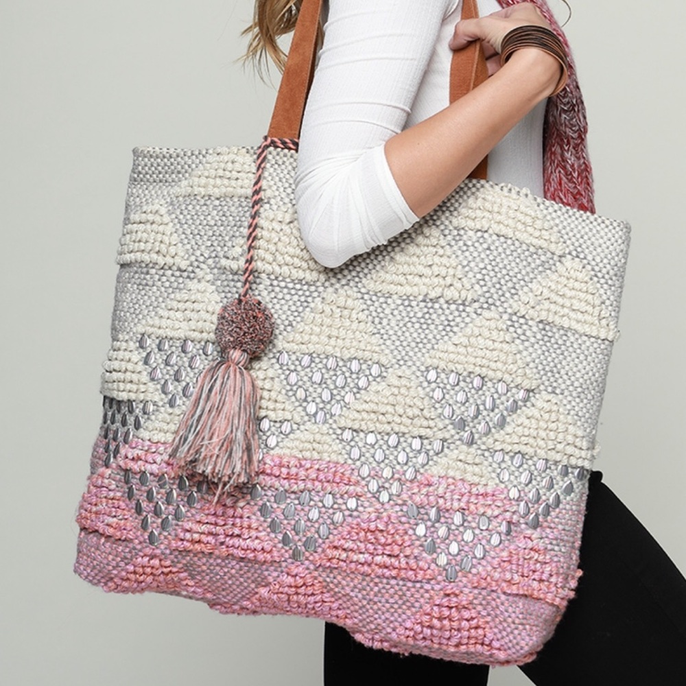 👻 MY FAVORITE! Handwoven Diamond Crochet Tote